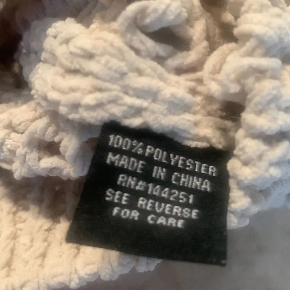 Crocheted Crop Sweater  - Picture 7 of 8